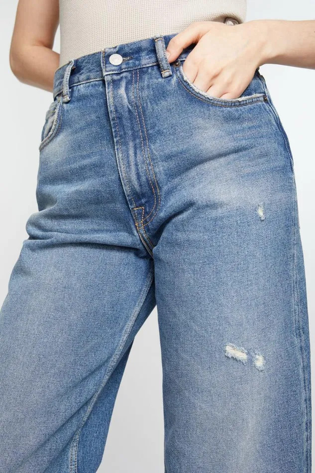 Acne Studios Relaxed Fit Jeans 8211 2022F Mid Blue Woman Jeans