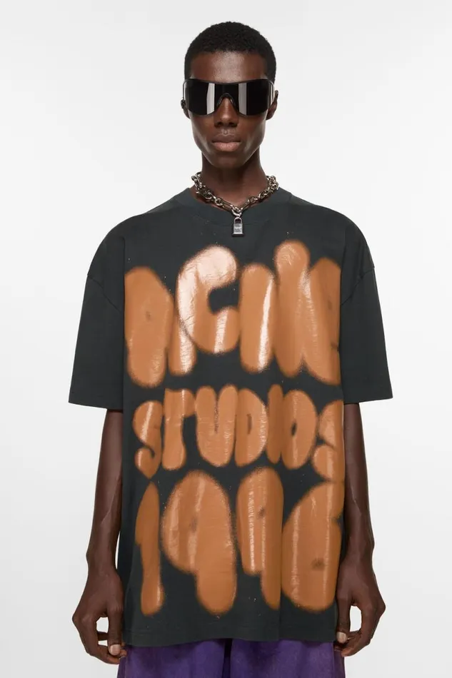 Acne Studios Tshirt Logo 8211 Relaxed Unisex Fit Black Man Tshirts