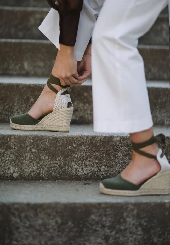 ALOHAS Espadrilles Clara By Day 8211 Green Canvas Espadrilles 8211 Women