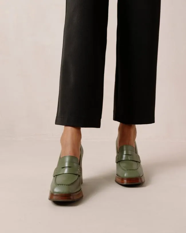 ALOHAS Loafers Busy 8211 Green Leather Loafers 8211 Women