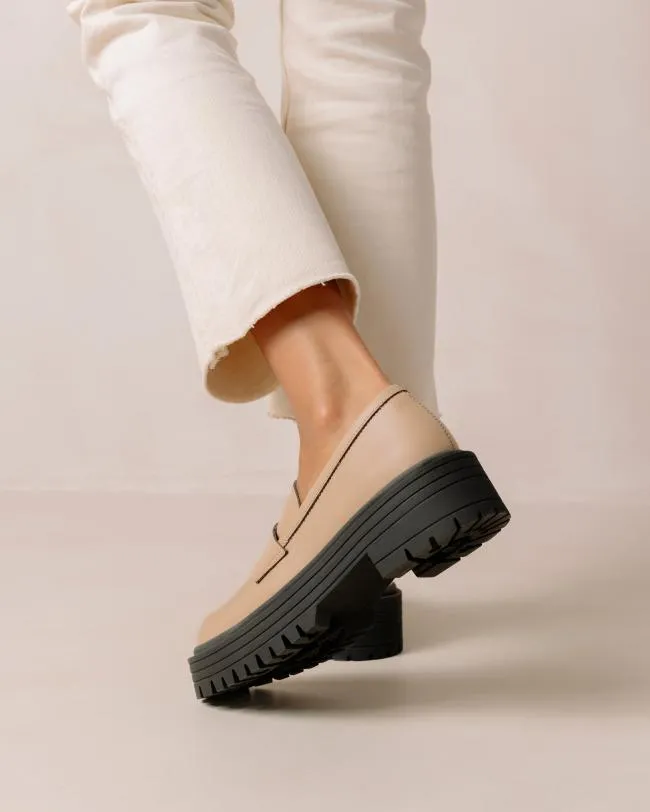 ALOHAS Loafers Mask 8211 Beige Vegan Leather Loafers 8211 Women