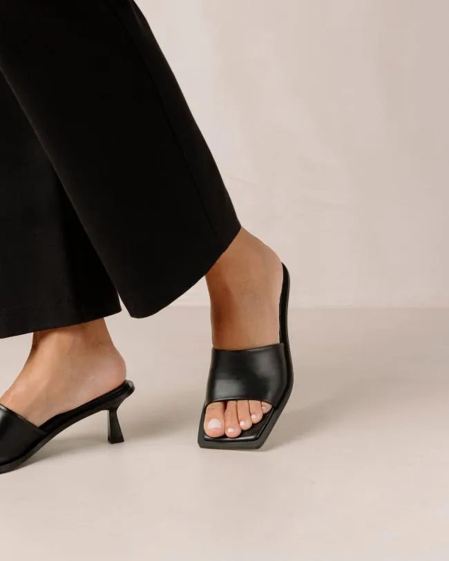 ALOHAS Mules Daphne 8211 Black Leather Sandals 8211 Women