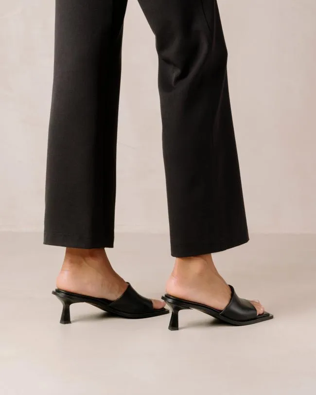 ALOHAS Mules Daphne 8211 Black Leather Sandals 8211 Women