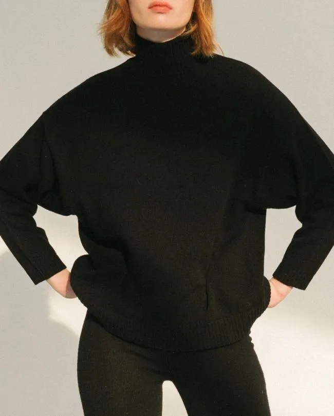 ALOHAS Sweaters and Cardigans Passenger 8211 Black Knit Top 8211 Women