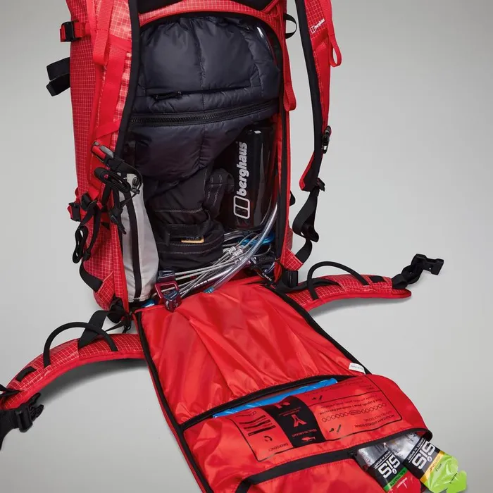 Berghaus Travel MTN Guide 45 8211 Red 8211 MenWomen
