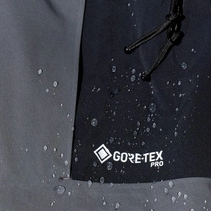Berghaus Waterproof MTN Guide GTX Pro Jacket 8211 GreyBlack 8211 Men