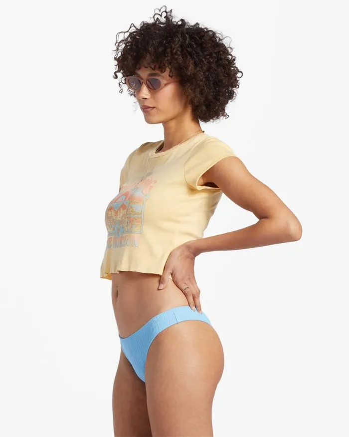 Billabong Graphic Tees and Tanks Vast Horizons TShirt Fresh Squeezed 8211 Women Billabong Graphic Tees and Tanks Vast Horizons TShirt Fresh Squeezed 8211 Women