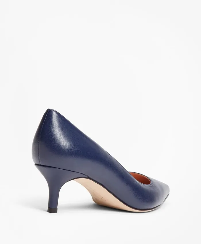 Brooks Brothers Shoes and Belts Leather PointToe KittenHeel Pumps Navy 8211 Women Brooks Brothers Shoes and Belts Leather PointToe KittenHeel Pumps Navy 8211 Women