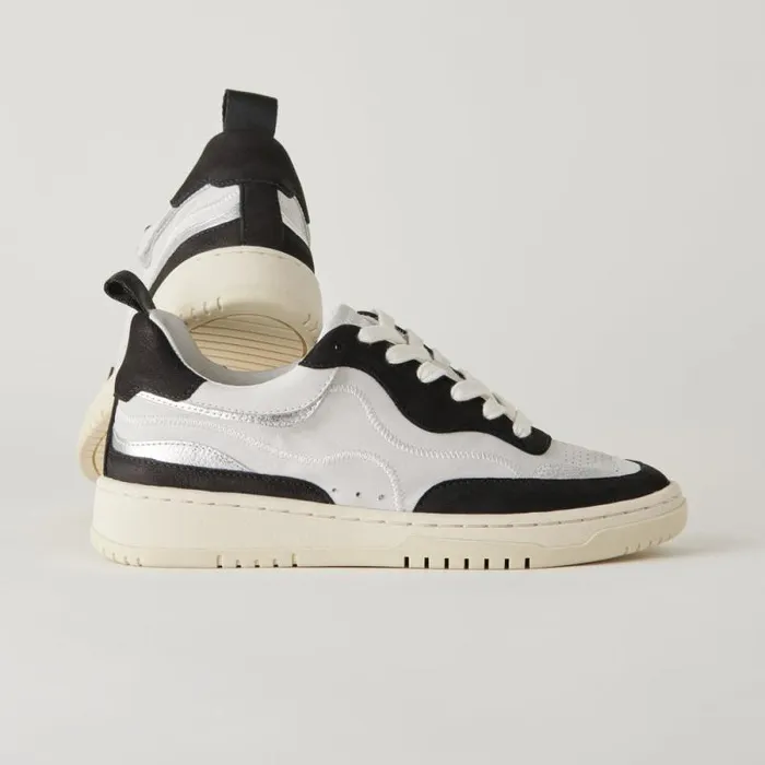 Dolce Vita Adella Sneakers White Black Leather Women Sneakers