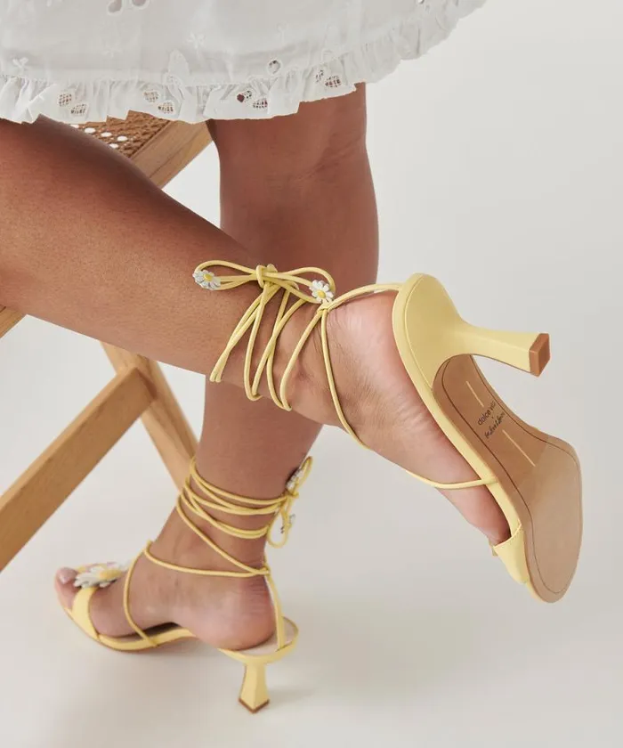 Dolce Vita Daizy Heels Yellow Stella Women Sandals