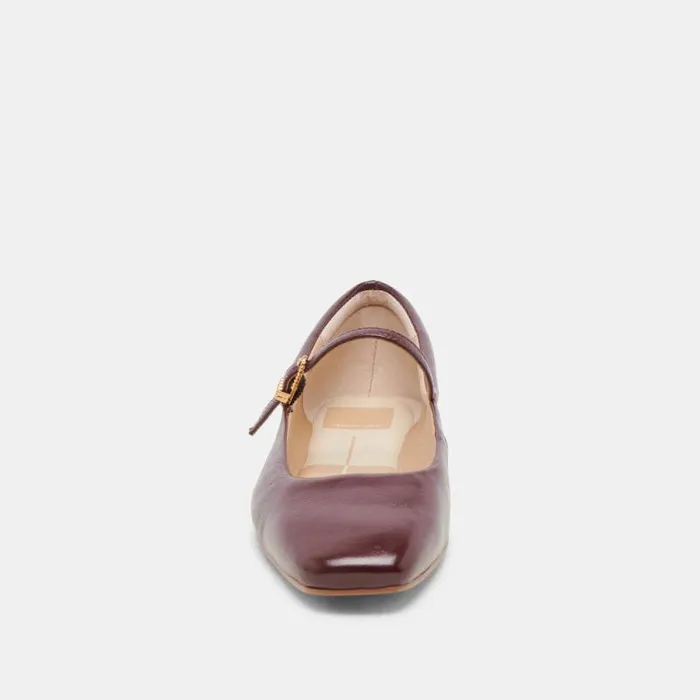 Dolce Vita Reyes Ballet Flats Cranberry Crinkle Patent Women Flats and Loafers
