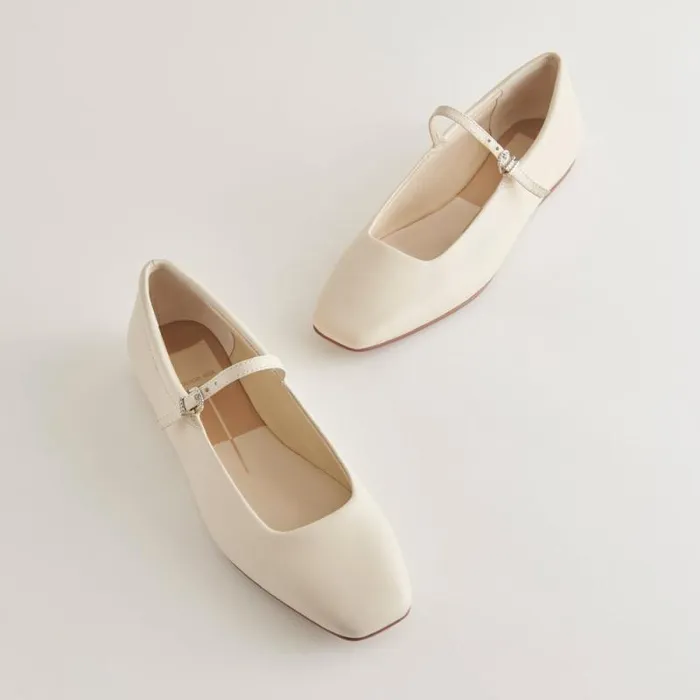 Dolce Vita Reyes Ballet Flats Ivory Leather Women Flats and Loafers