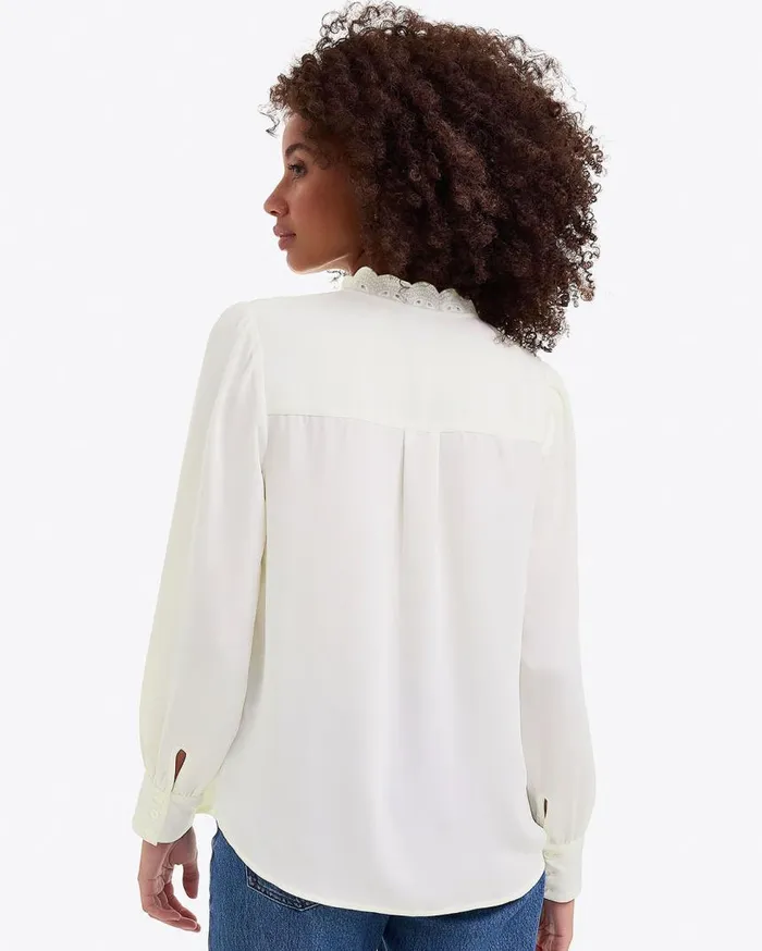 Draper James Bottoms and Skirts Women Covered Placket Button Down