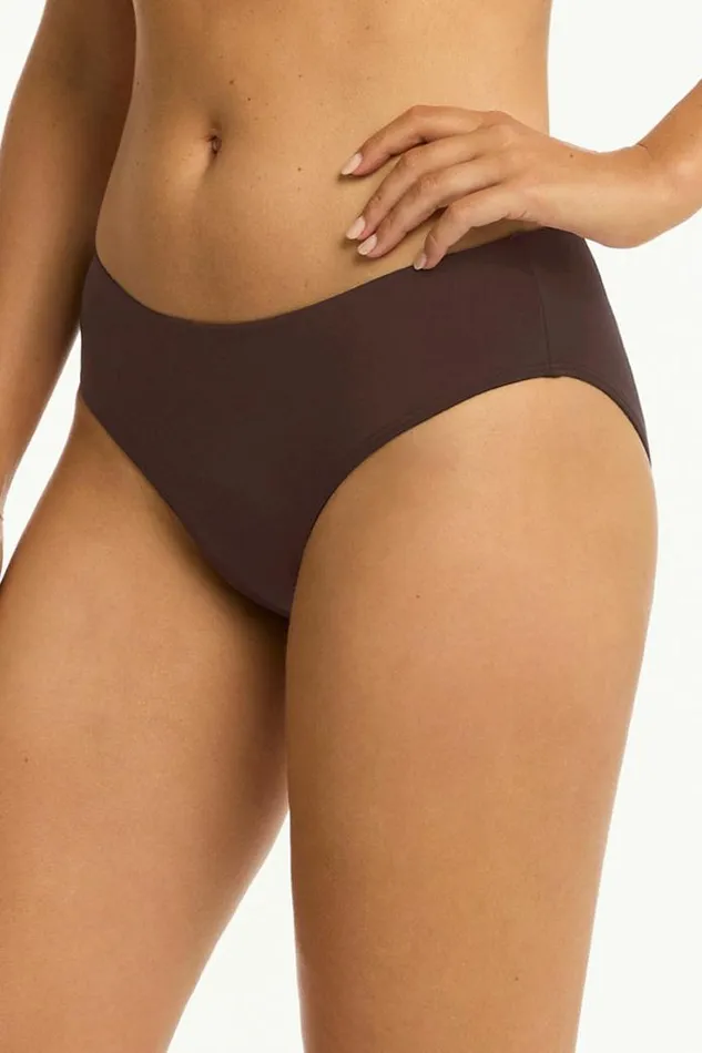 Essentials Edit Mid Bikini Pant Eco Essentials Cocoa Women Sea Level Bottoms