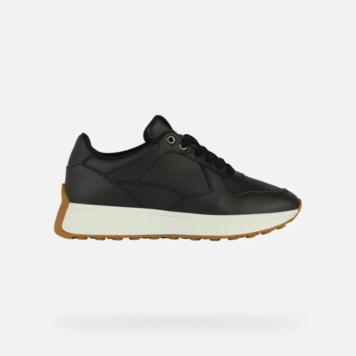 Geox Sneakers AMABEL WOMAN Black Low Top Sneakers Black 8211 Woman