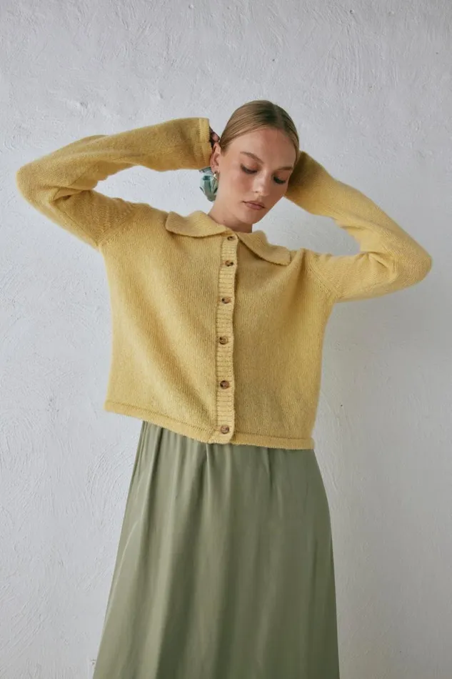 JumpersSweaters Women VRG GRL Avery Knit Cardigan Lemon JumpersSweaters Women VRG GRL Avery Knit Cardigan Lemon