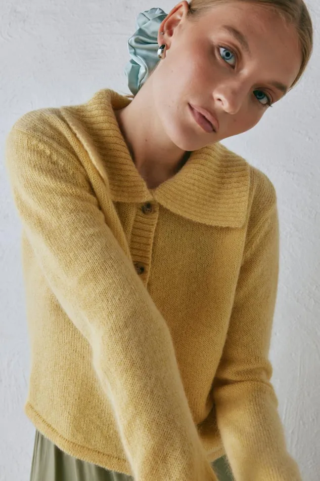 JumpersSweaters Women VRG GRL Avery Knit Cardigan Lemon JumpersSweaters Women VRG GRL Avery Knit Cardigan Lemon