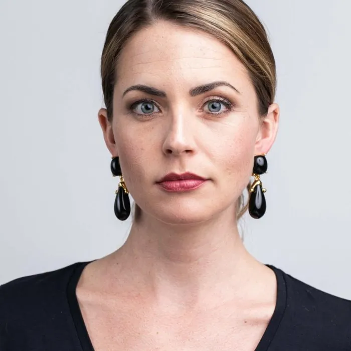 Kenneth Jay Lane Dark Color Earrings Women Black Square Top Drop Clip Earrings