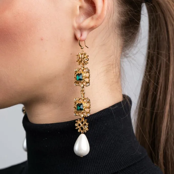 Kenneth Jay Lane Dark Color Gem Earrings Women Antique Gold Crystal Emerald And White Pearl Earrings Kenneth Jay Lane Dark Color Gem Earrings Women Antique Gold Crystal Emerald And White Pearl Earrings