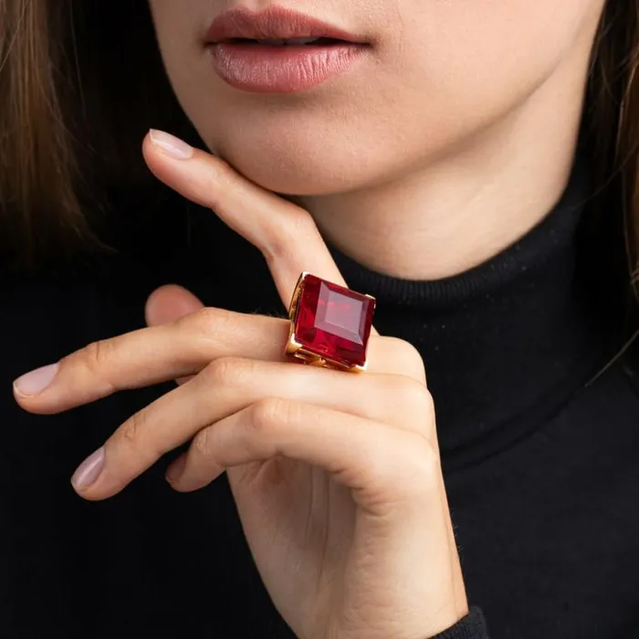 Kenneth Jay Lane Dark Color Gem Rings Women Ruby Square Stone Ring