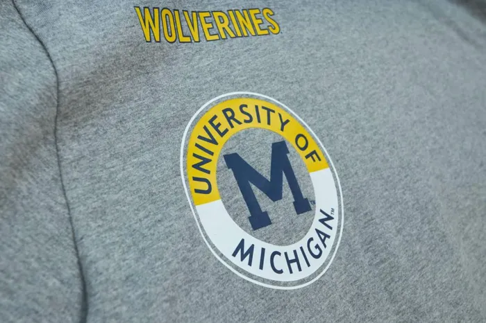 Men039s Collegiate Mitchell and Ness City Collection SS Tee University Of Michigan Men039s Collegiate Mitchell and Ness City Collection SS Tee University Of Michigan
