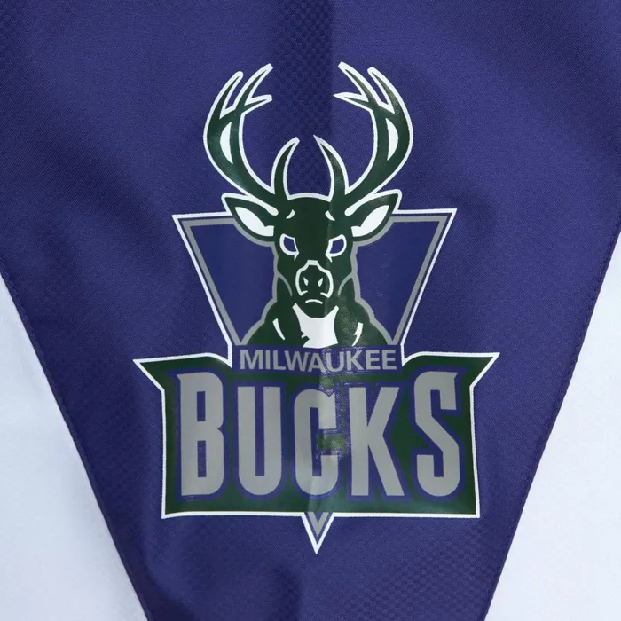 Men039s Jackets and Outerwear Mitchell and Ness Throw It Back Full Zip Windbreaker Milwaukee Bucks Men039s Jackets and Outerwear Mitchell and Ness Throw It Back Full Zip Windbreaker Milwaukee Bucks