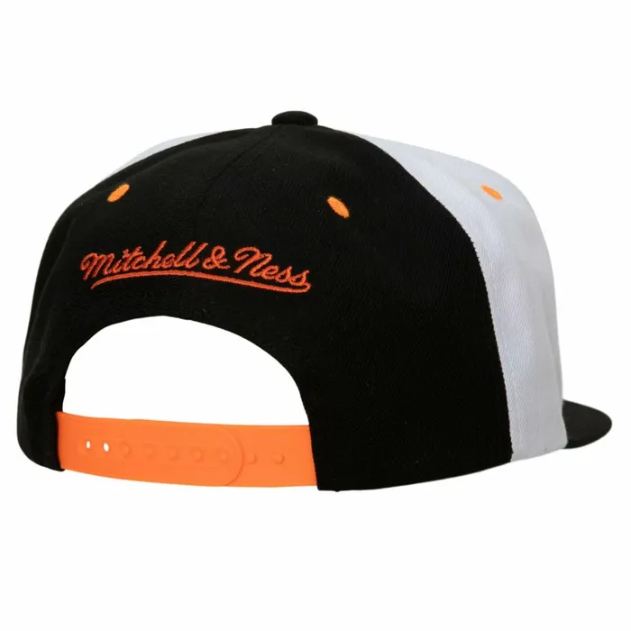Men039sWomen039s Snapback 1921 Styles Mitchell and Ness Billboard 2 Snapback Vntg Philadelphia Flyers Men039sWomen039s Snapback 1921 Styles Mitchell and Ness Billboard 2 Snapback Vntg Philadelphia Flyers
