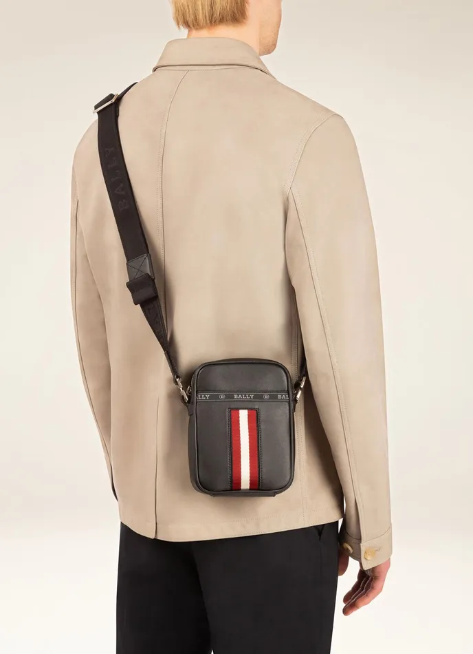 Men Bally Messenger Bags Heyot 8211 Leather CrossBody Bag In Black