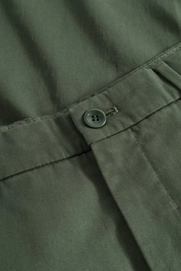 Men Norse Projects Trousers Aros Regular Light Stretch Chino Spruce Green