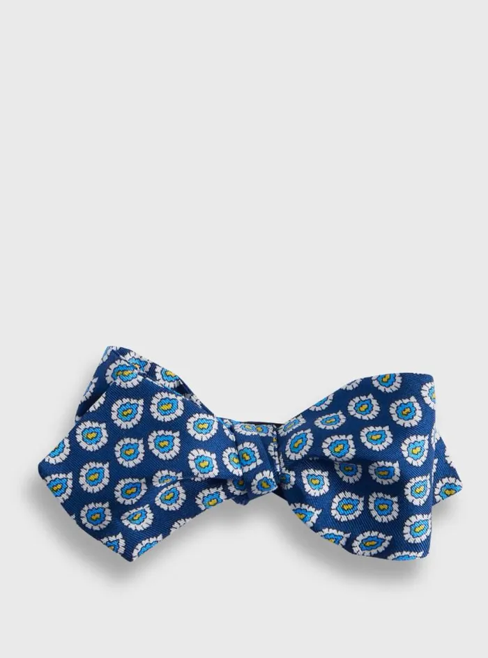 Men Paul Stuart Ties Silk Twill Tossed Paisley Bow TIe Blue