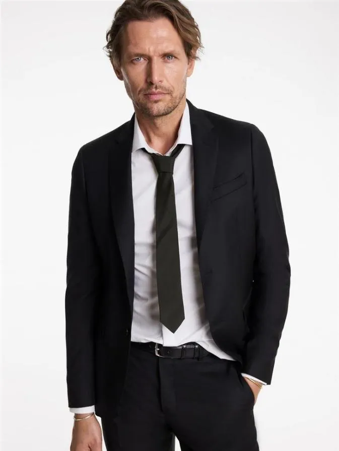 Men Scarves and Ties John Varvatos LEONE SLIM TIE Black