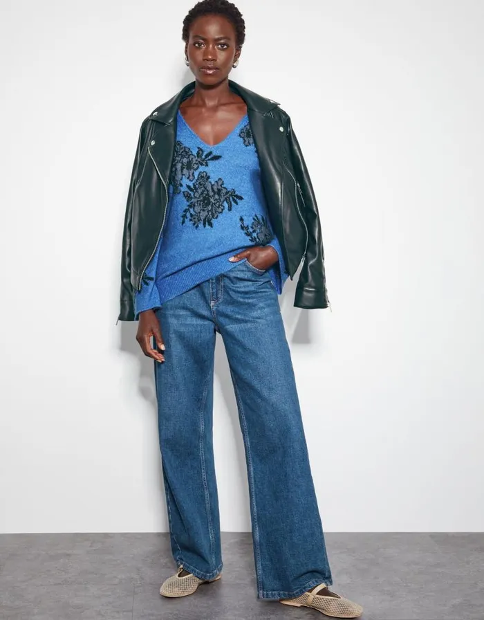 Monsoon Jess VNeck Floral Jacquard Jumper Blue Women Knitwear Monsoon Jess VNeck Floral Jacquard Jumper Blue Women Knitwear