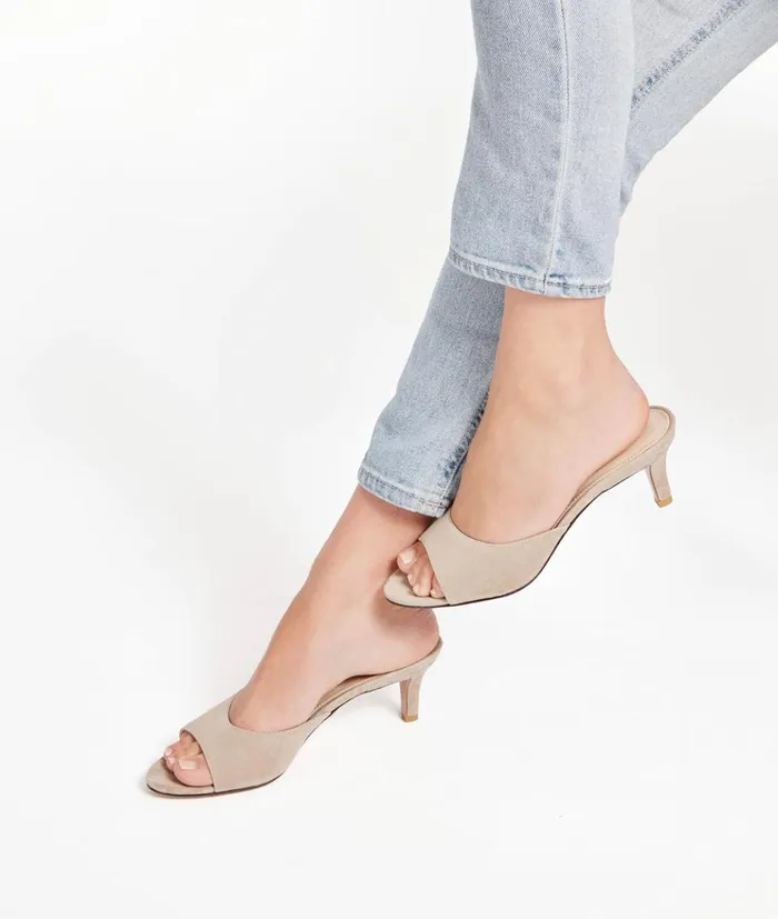 Pelle Moda Balin Slide 8211 Mushroom Mushroom Kid Suede Women Low Heels Pelle Moda Balin Slide 8211 Mushroom Mushroom Kid Suede Women Low Heels