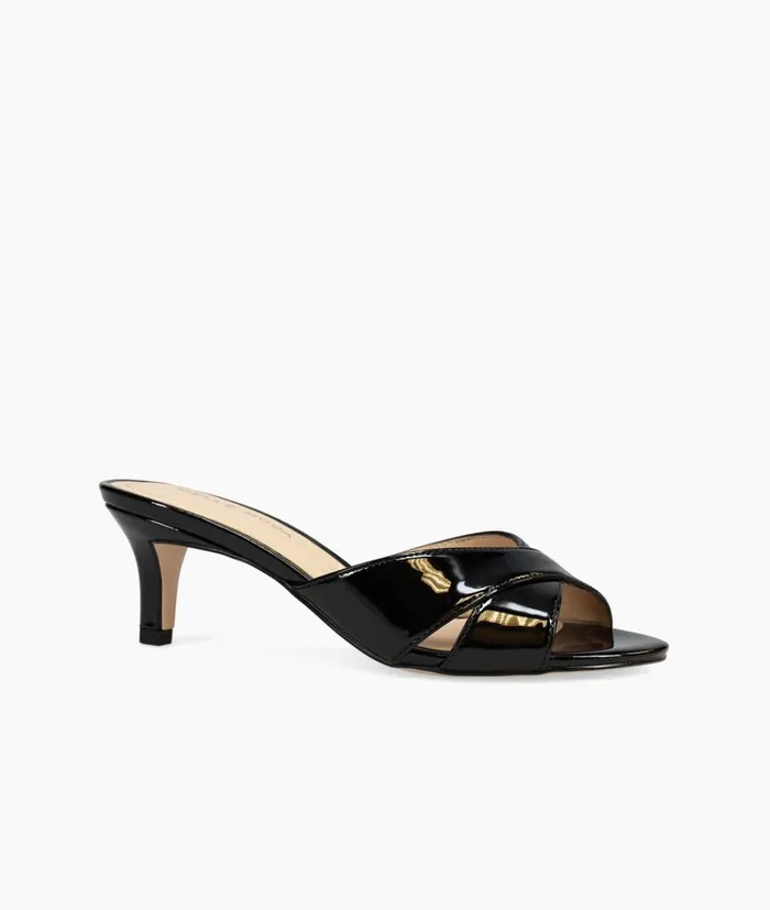 Pelle Moda Bea Slide 8211 Black Patent Black Patent Women Low Heels Pelle Moda Bea Slide 8211 Black Patent Black Patent Women Low Heels
