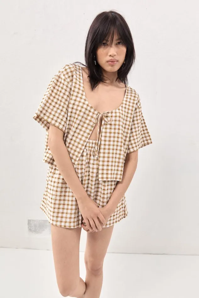 Shorts Women VRG GRL The Sea and I Shorts Honey Shorts Women VRG GRL The Sea and I Shorts Honey