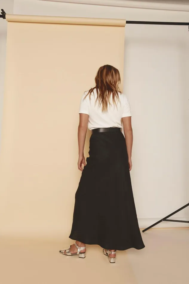 Skirts Women VRG GRL Ena Linen Bias Cut Maxi Skirt Black Skirts Women VRG GRL Ena Linen Bias Cut Maxi Skirt Black