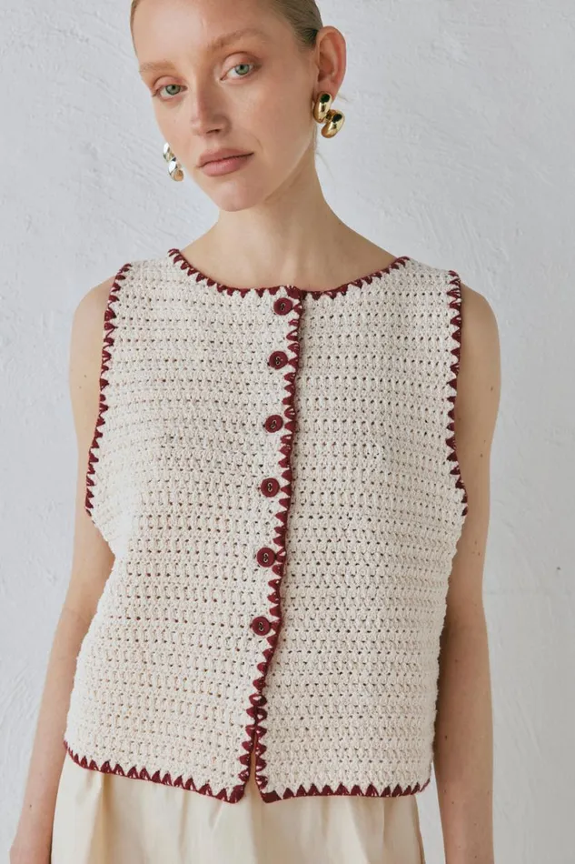 Sleeveless Women VRG GRL Stella Knit Vest Cream Sleeveless Women VRG GRL Stella Knit Vest Cream