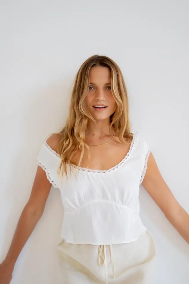 Sleeveless Women VRG GRL Zadie Top White Sleeveless Women VRG GRL Zadie Top White