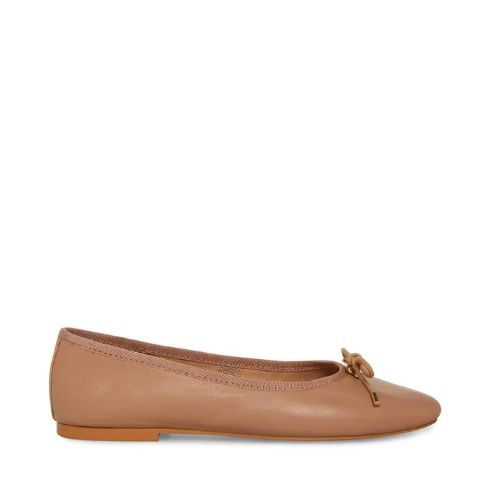 Steve Madden Blossoms Blush Leather Womens Loafers and Flats