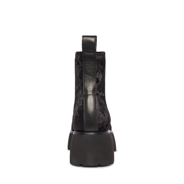 Steve Madden Thelma Black Velvet Womens Boots and Booties