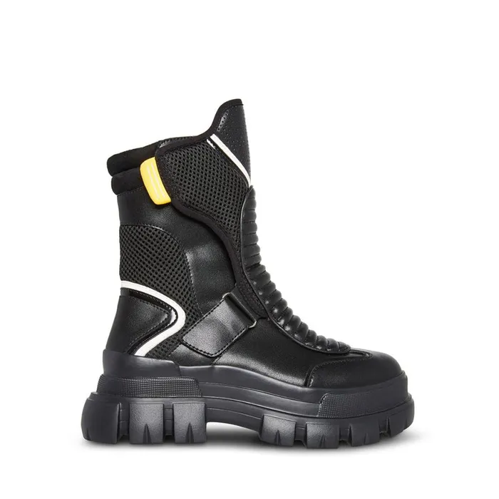 Steve Madden Volt Black Leather Womens Boots and Booties