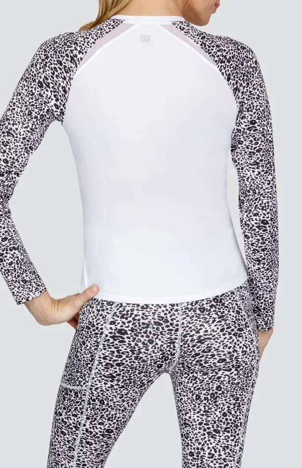 Tail Activewear Luenell Top 8211 TeenyBlack 8211 FINAL SALE Women Long Sleeve