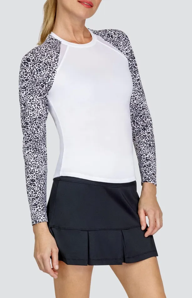 Tail Activewear Luenell Top 8211 TeenyBlack 8211 FINAL SALE Women Long Sleeve