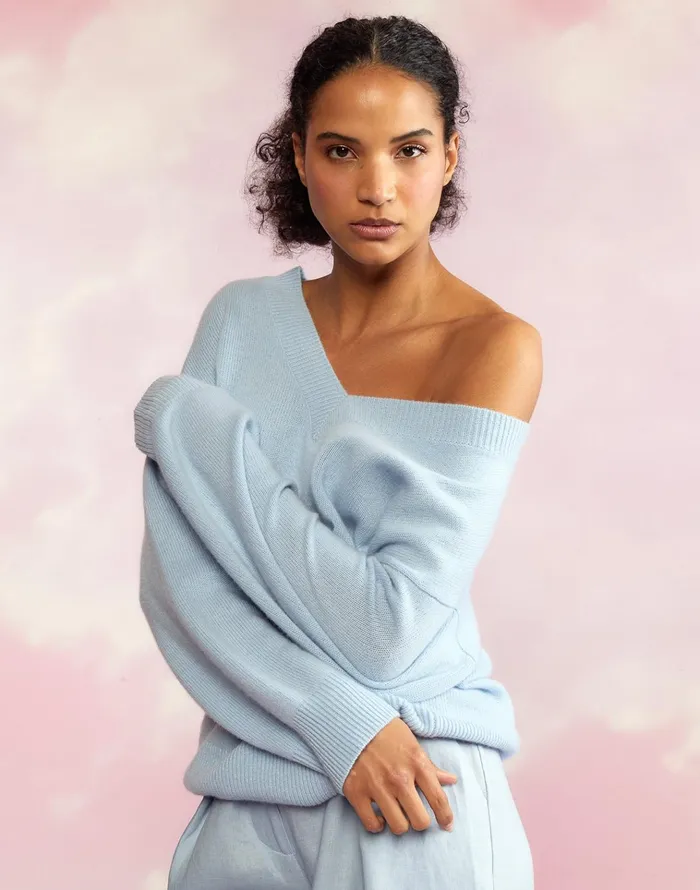 Talia VNeck Sweater 8211 Blue Women Cynthia Rowley Tops