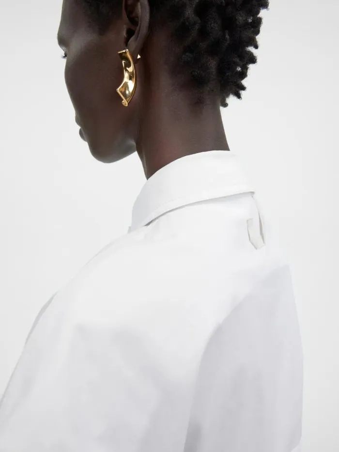 The Bari Cropped Shirt White Women JACQUEMUS Tops and Shirts The Bari Cropped Shirt White Women JACQUEMUS Tops and Shirts