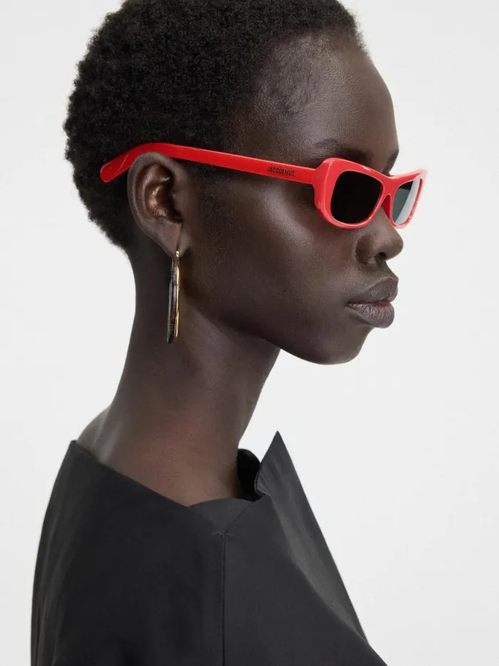 The Capri Sunglasses Red WomenMen JACQUEMUS Sunglasses The Capri Sunglasses Red WomenMen JACQUEMUS Sunglasses