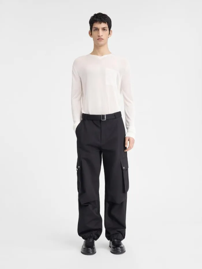 The Cargo Pants Black Men JACQUEMUS Trousers and Shorts