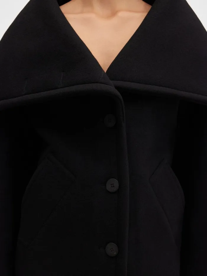 The Caruso Peacoat Black Women JACQUEMUS Coats and Jackets The Caruso Peacoat Black Women JACQUEMUS Coats and Jackets