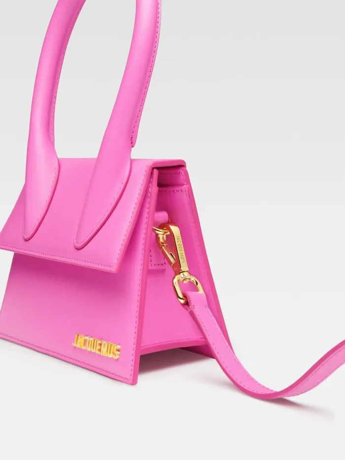The Medium Chiquito Pink Women JACQUEMUS Crossbody and Handbags The Medium Chiquito Pink Women JACQUEMUS Crossbody and Handbags