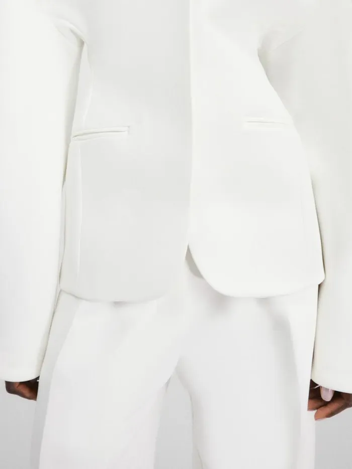 The Ovalo Jacket White Women JACQUEMUS Coats and Jackets The Ovalo Jacket White Women JACQUEMUS Coats and Jackets